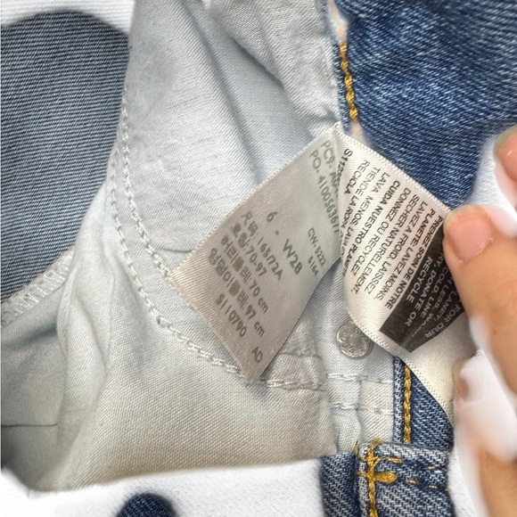 Levis High Waisted Straight Jean Womens Size 28 - Picture 4 of 5